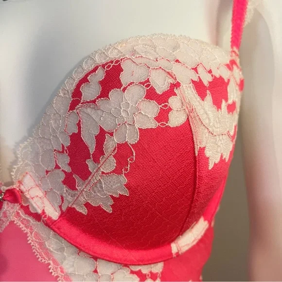 36C VS Victoria’s Secret Dream Angels Coral Cream Floral Seduction Garter slip